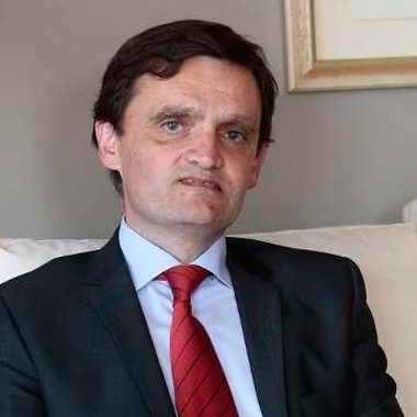 Eduardo Valpuesta Gastaminza